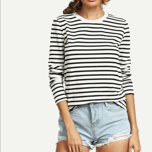 SHEIN Tops - 🌻 SHEIN Striped Long Sleeved Tee Shirt